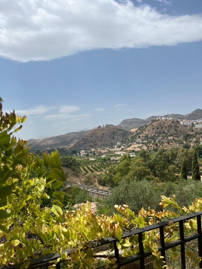 La Barranca De La Barca Bed & Breakfast Alora Dış mekan fotoğraf