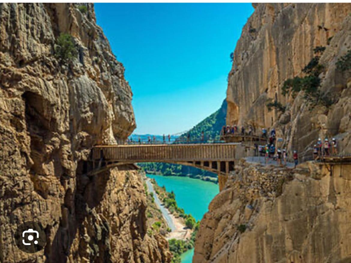 La Barranca De La Barca Bed & Breakfast Alora Dış mekan fotoğraf